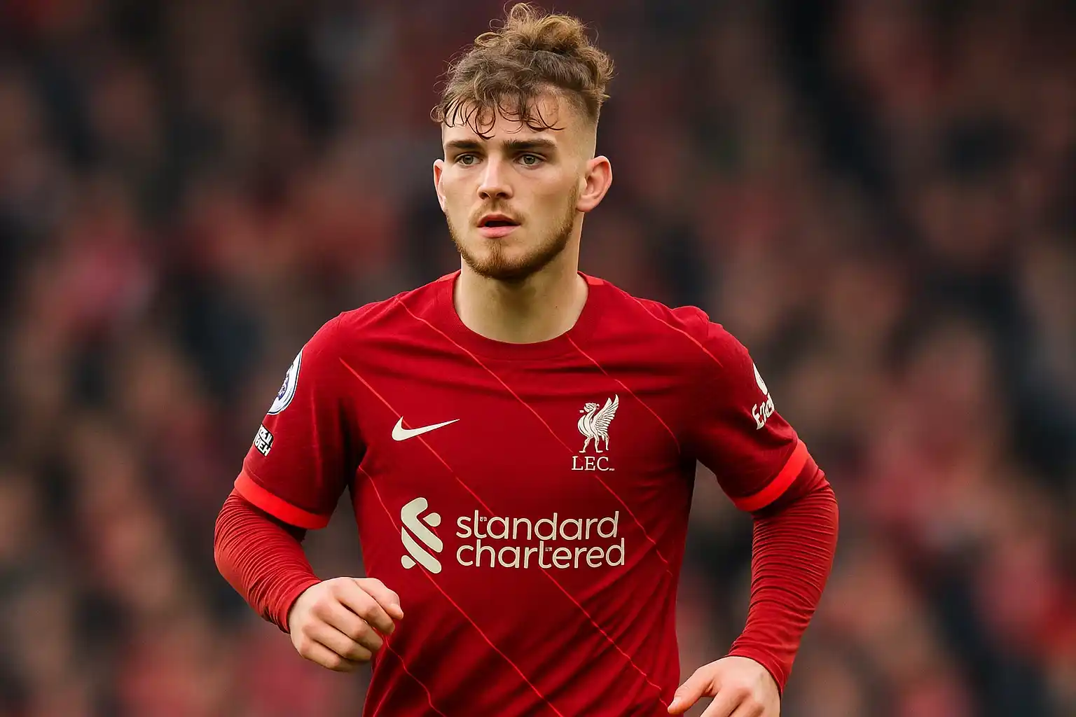 Harvey Elliott trong màu áo Liverpool, đầy triển vọng trẻ